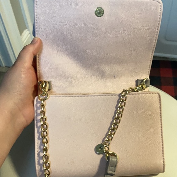 ❤️sold❤️Betsey Johnson crossbody - Picture 4 of 6